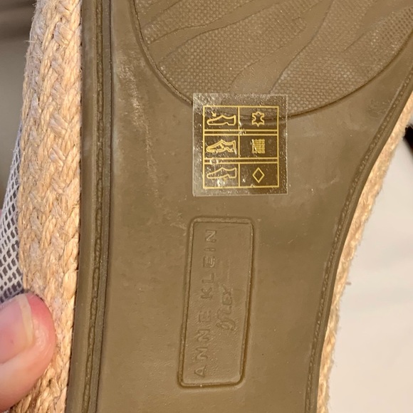 NEW - ANNE KLEIN iFlex leather flats - Picture 11 of 11